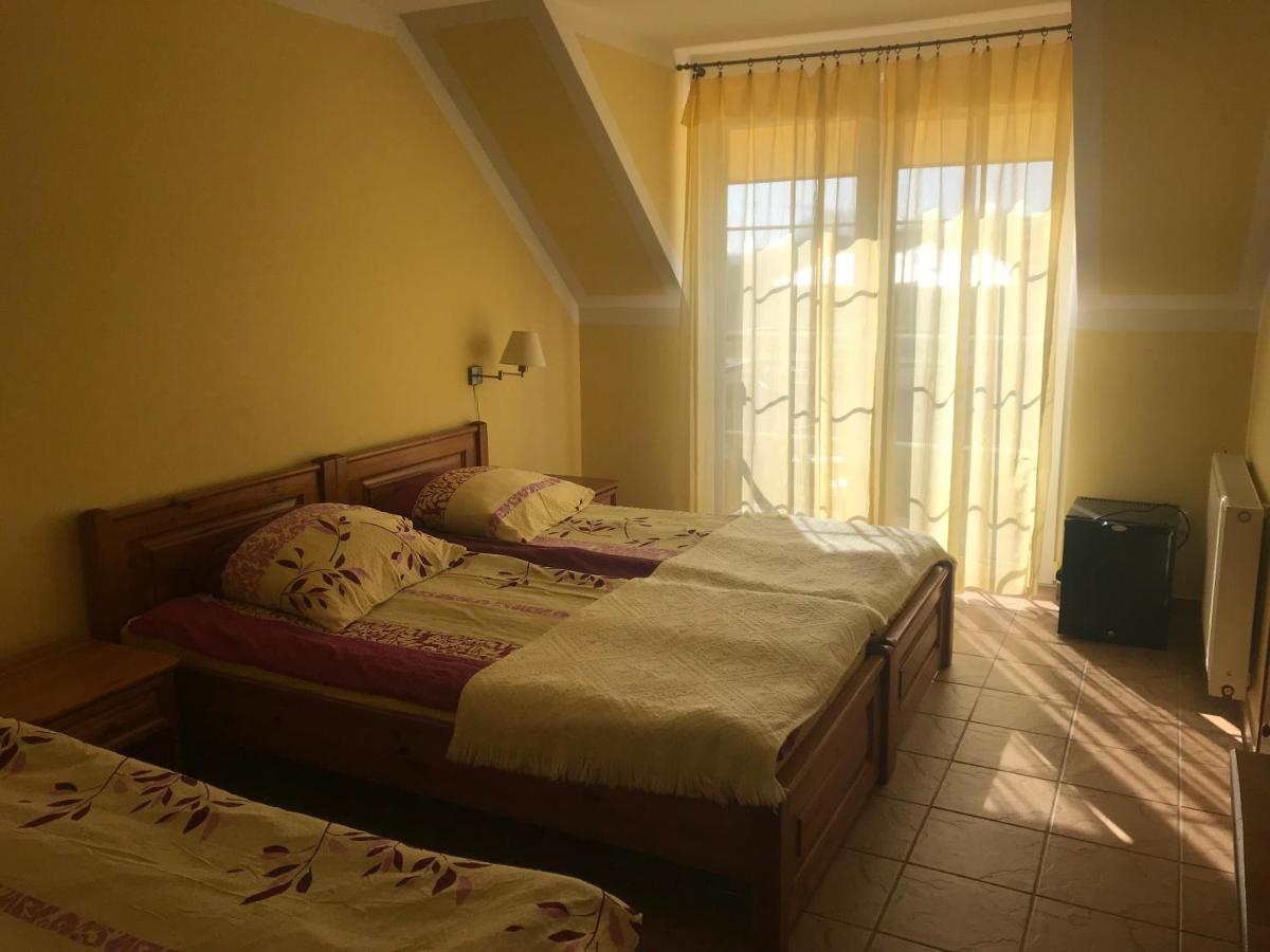 Apartmán Pod Delfinem Rewal Exteriér fotografie