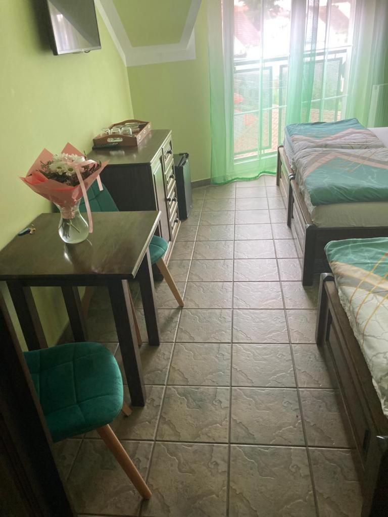 Apartmán Pod Delfinem Rewal Exteriér fotografie